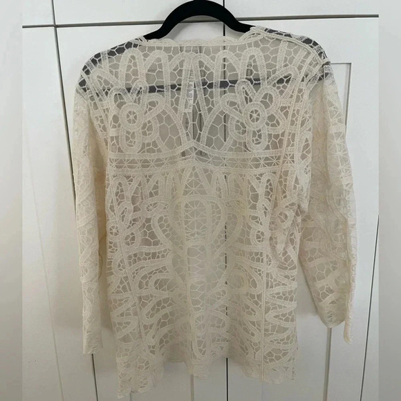 Chicos Cream Mesh Lace Jacket| Medium/8 - Picture 4 of 6